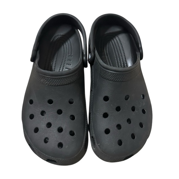 Crocs Classic Unisex Slip On Shoe Ultra Light Sandals Size Mens 9 Womens 11 - Picture 1 of 6